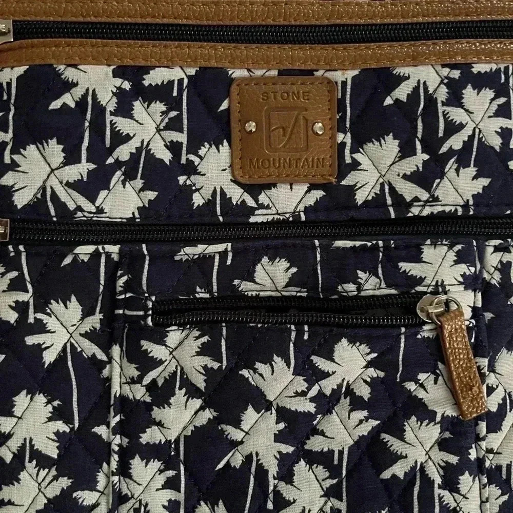 Stone Mountain adjustable purse with palm trees - Picture 4 of 6